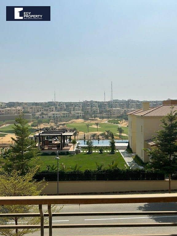 فيلا للبيع مستقلة متشطبة في أب تاون كايرو المقطم القاهرة الجديدة 0