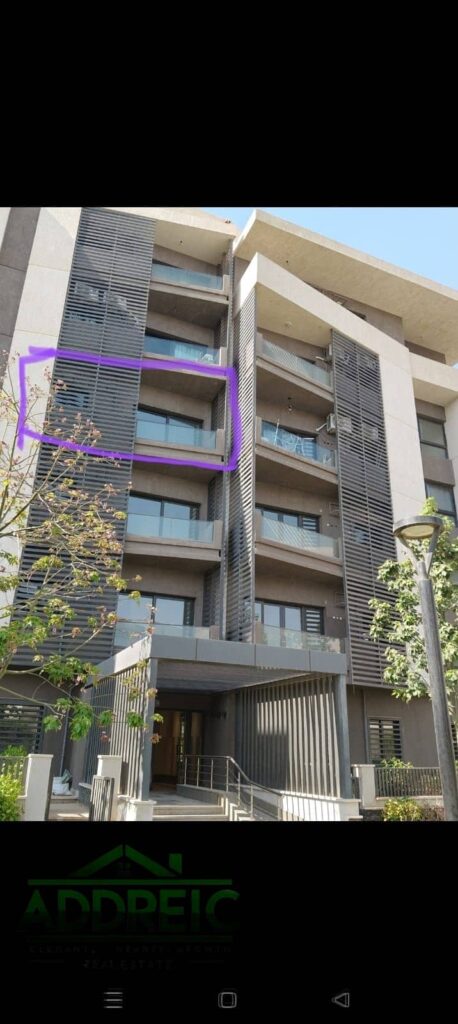 للبيع استوديو فى مدينتى بريفادو مساحه 65م فى ارقى مناطق مدينتى فيو وايد جاردن قريب من جميع الخدمات شامل العدادات وصيانه والنادى اوفر لا يعوض 0