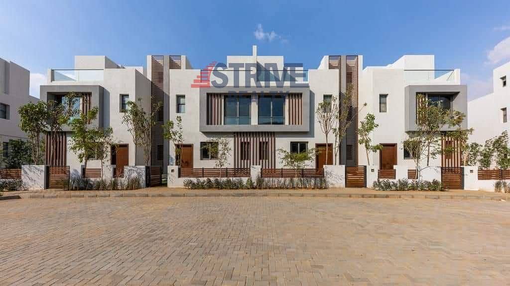 سكاي فيلا 3 غرف استلام فوري بمقدم 5% كمبوند فينشي -العاصمة الجديدة 0