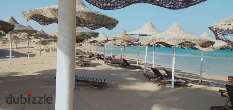 بمقدم 300 ألف وقسط 6 سنين. . استلم ستوديو متشطب في السخنة بعد سنة فقط في قرية أميجو عالبحر 0