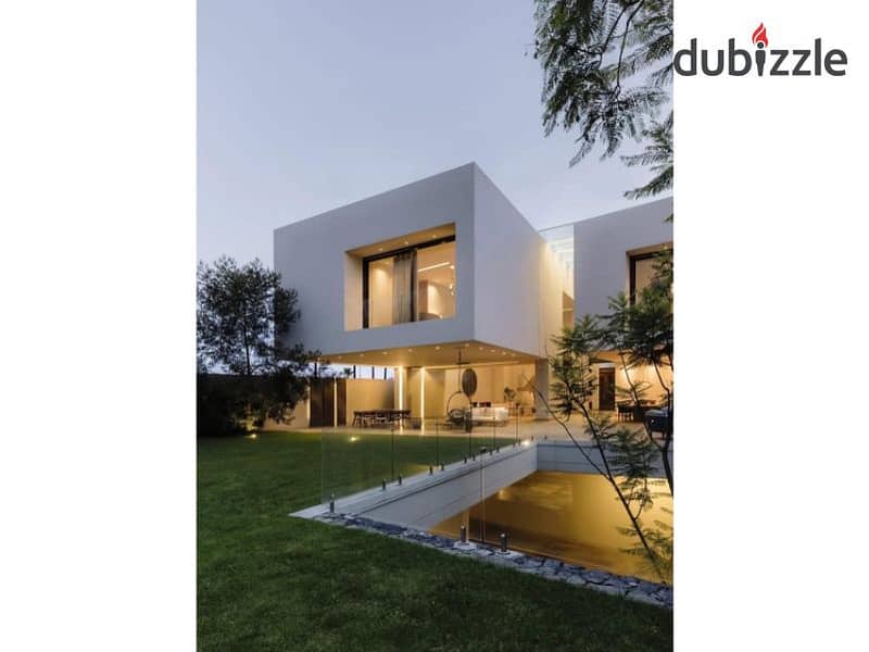 فيلا إيليت تشطيبات كامله مع إطلالة مميزة علي البحيرة و الحدائق للبيع في كمبوند ليك فيو - موقع مميز - فيلا  مميزه villa for Sale in lake view 0