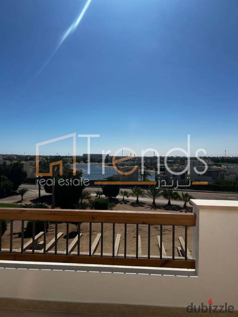 شالية الدور الاول متشطب بالكامل دور أول في فايروايز الجونة يطل علي اللاجون و حمام السباحة جاهزللاستلام 0