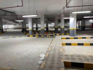 للايجار محل 58 متر مجهز بالتكييفات في الشيخ زايد الحي 16 امام مول مزار مباشرة 29,000 ج.م