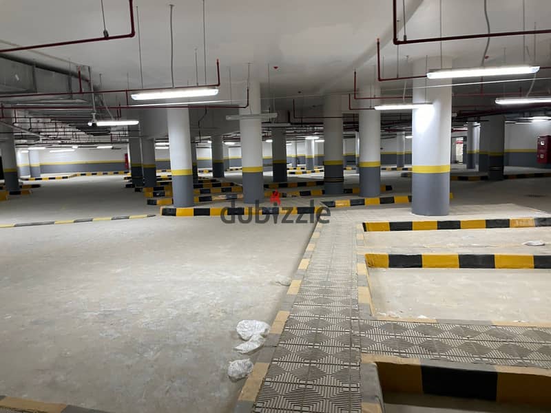 للايجار محل 58 متر مجهز بالتكييفات في الشيخ زايد الحي 16 امام مول مزار مباشرة 0