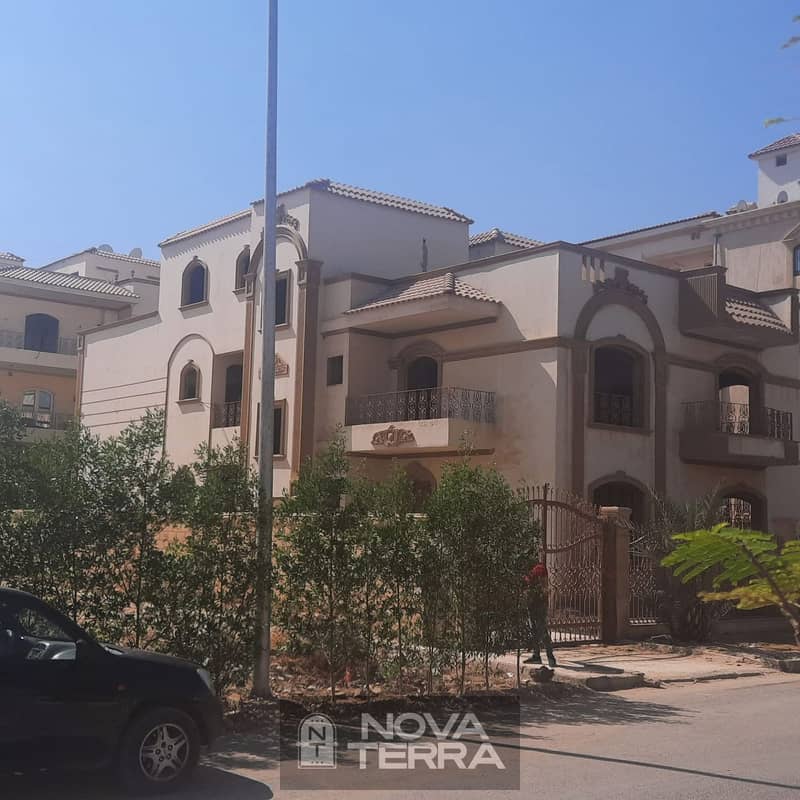 فيلا نص تشطيب  للبيع–غرب سوميد–مدينة 6 أكتوبر-دقائق من محور 26 يوليو-قريب من مول العرب و مستشفى دار الفؤاد-جامعة مصر(MUST) و(MSA) 0