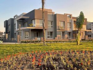 شقه لقطه للبيع متشطبه بالكامل في لوكيشن مميز في اكتوبر خلف مول العرب -one33 4,500,000 ج.م