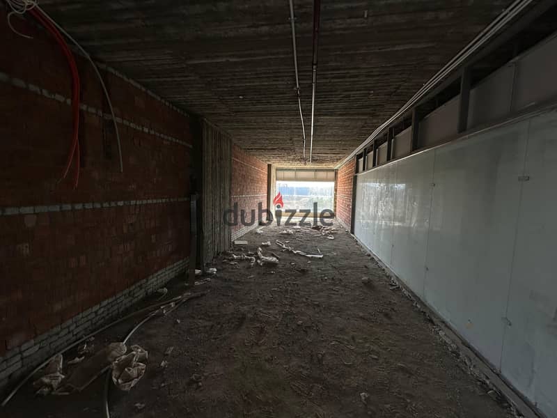 للايجار محل 100 متر مول زايد بلازا امام مول ذا جيت بلازا 0