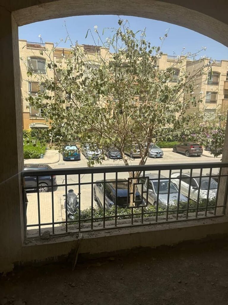 شقة استلام فوري للبيع في ستون ريزيدنس - موقع مميز 0