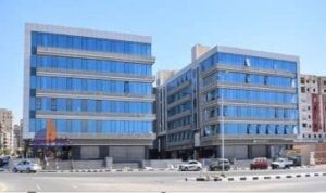 7,731,602 ج.م محل تجارى للبيع على محور الحريه مباشرة فى مدينة الشروق فى أعلى كثافه سكانية Al Shorouk City