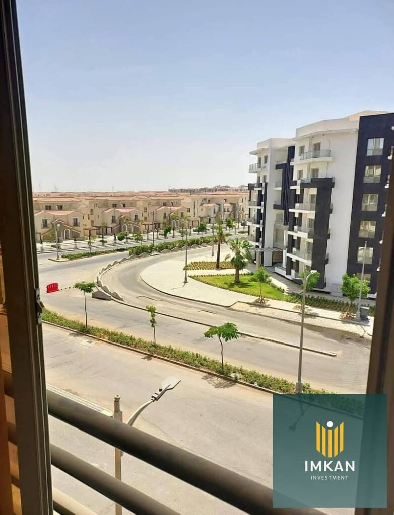 في كمبوند المقصد شقة للبيع للاستلام فوري متشطبة بالكامل بموقع مميز و ساكن في العاصمة الادارية بالتقسيط 0