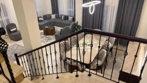 توين هاوس مفروش للإيجار في كمبوند ميفيدا موقع مميز جدًا – 3700$ 185,000 ج.م