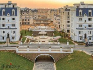 شقة مميزة للبيع في ماونتن فيو آي سيتي – ١٠٠م بسعر مغري في التجمع 5,100,000 ج.م