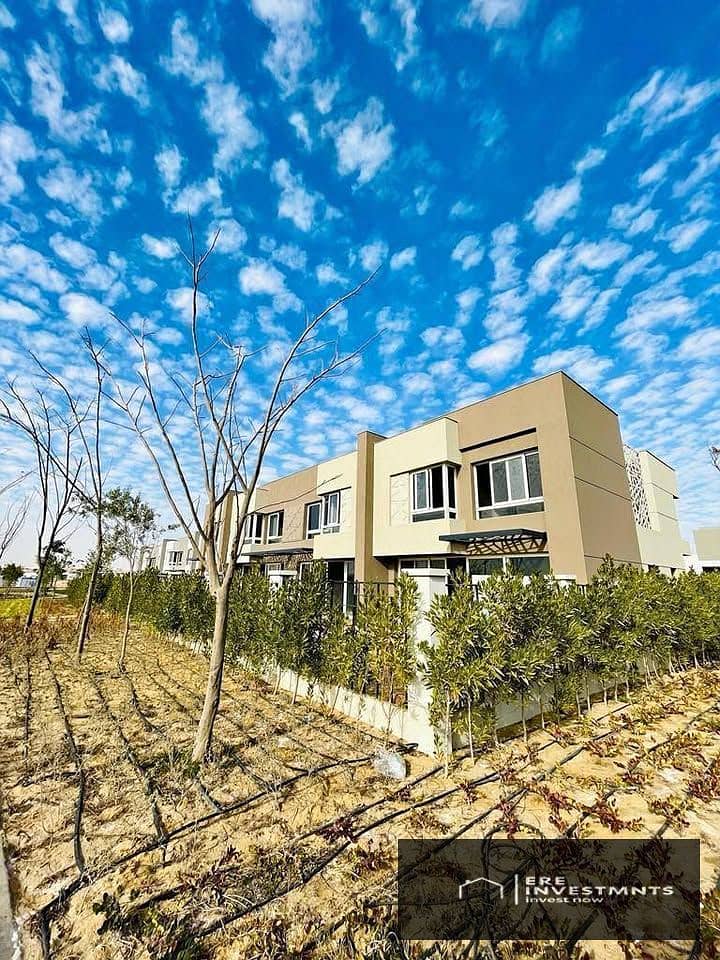 اقل سعر توين هاوس استلام فوري فيو لاند سكيب  في بالم هيلز القاهره الجديدهبالقرب من ماونتن فيو أي سيتي وبالقرب من مدينه الشروق 0