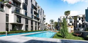 شقة للبيع كمبوند سمايا حدائق اكتوير بالتقسيط بسعر للونش فيو مميز 2,500,000 ج.م