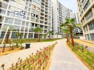 4,300,000 ج.م شقه في كمبوند وان قطامية لمعمار المرشدي بحري صريح