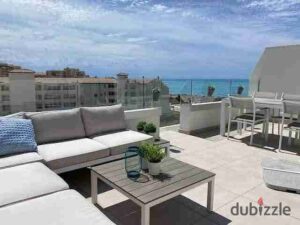 شاليه للبيع على فيو البحر جاهز للمعاينة | و على فيو لاجون | مساحة 178م التفاصيل: نوع الوحدة: شاليه المساحة المبنية: 178م² على فيو لاجون مميز جاهز للمعاينة فورًا للاستعلام: 01123955056 مميزات المشروع: إطلالات خلابة على اللاجون تصميمات عصرية وتشط 15,750,000 ج.م