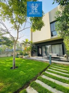 تاون هاوس استلام فوري للبيع في كمبوند سوديك ايست بالتقسيط علي 10 سنين افضل كمبوندات شرق القاهرة 25,000,000 ج.م