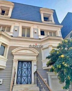 تاون هاوس (210م) في MV 1.1 #استلام_مارس_2026 #واجهة_بحرية #تقسيط_2031 فرصة استثمارية وسكنية! تاون هاوس (Townhouse) بمساحة ممتازة وتسهيلات سداد حتى عا 27,000,000 ج.م