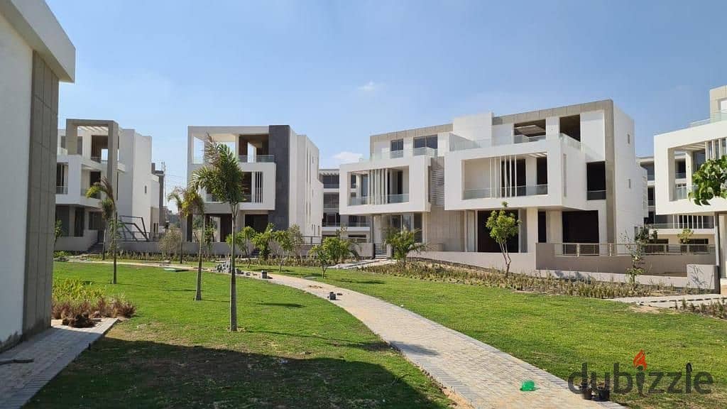 شقه للبيع  استلام قريب في الشيخ زايد برايم لوكيشن بجوار نيو جيزه -inertia 0