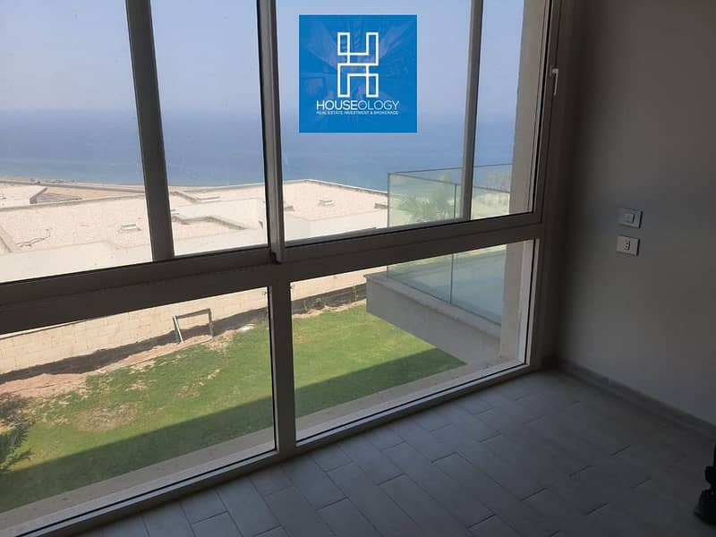 بخصم 45% شاليه متشطب بالكامل فيو مميز علي البحر و اللاجون للبيع  في المونت جلاله العين السخنه Il monte galala 0