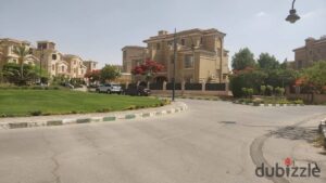 فيلا مستقلةبسعر مميز ألون للإيجار كمبوند جراند ريزيدنس التجمع الخامس 135,000 ج.م