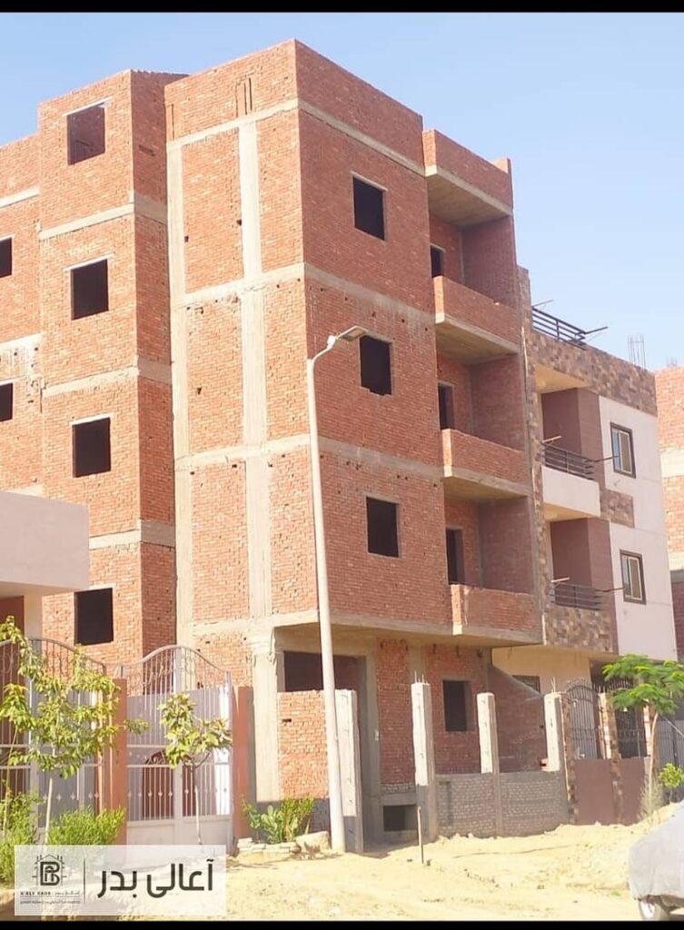 عماره كامله ب الحي 6  209 متر في BADR CITY 0