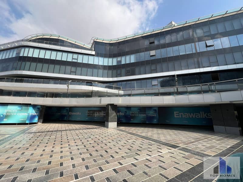 محل تجاري للإيجار 116 متر علي الواجهه بموقع مميز في النرجس فيلات - التجمع الخامس 0