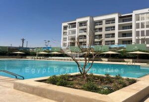 70,000 ج.م ميفيدا ١٩٠م ٣ غرف اول سكن علي حمام السباحة