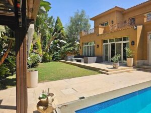 استلام فوري فيلا استاندالون اكبر مساحه في التجمع امام مونتن فيو جاهزه 18,510,000 ج.م