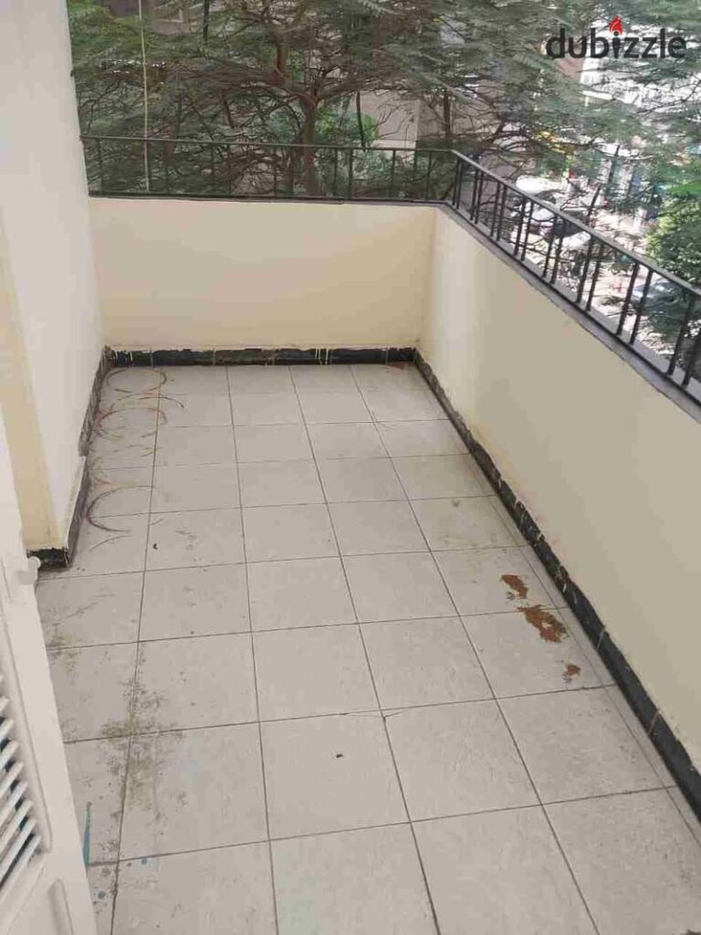 شقة ٣ غرف للبيع شارع غزة المهندسين 0