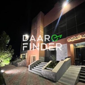 وحدة طبية للإيجار بمركز السلامة – الحي الأول أكتوبر | مساحة 104م جاهزة للعمل الطبي 31,000 ج.م