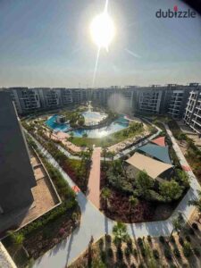 32,000 ج.م بنتهاوس مفروش فرش فندقي ب 6 اكتوبر بجوار المتحف المصري و الاهرامات فيو مفتوح