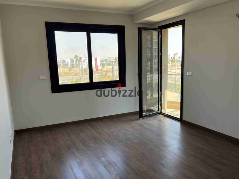 شقة للإيجار بالمطبخ كمبوند بادية بالم هيلز - أكتوبر بجوار جامعة MSA 0