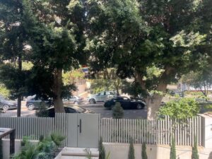 6,000,000 ج.م موقع مميز جدًا شارع موازي لشارع الثورة/العروبة وخلف قصر البارون