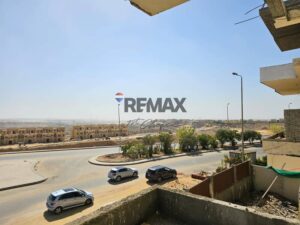 للبيع شقة غرب الجولف فيو مفتوح في عمارة مميزة 10,500,000 ج.م