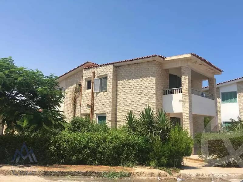 فيلا 460 متر للبيع في قرية جامعة الدول العربية بالساحل الشمالي استلام فوري 0