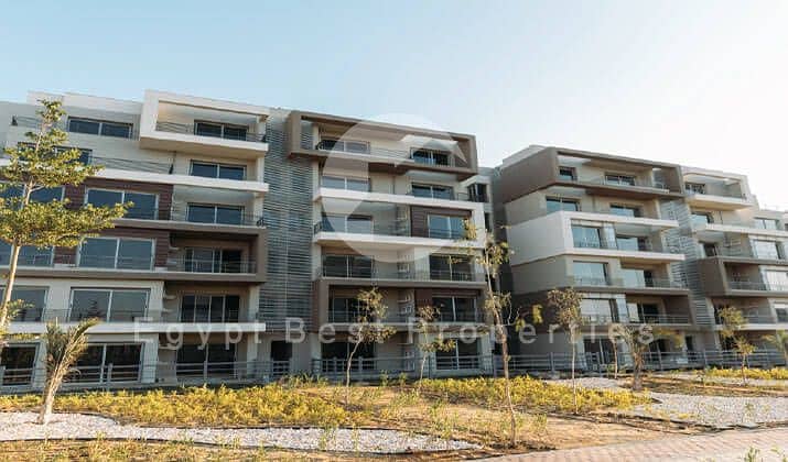 تاون هاوس للبيع في كمبوند بالم هيلز القاهرة الجديدة 0