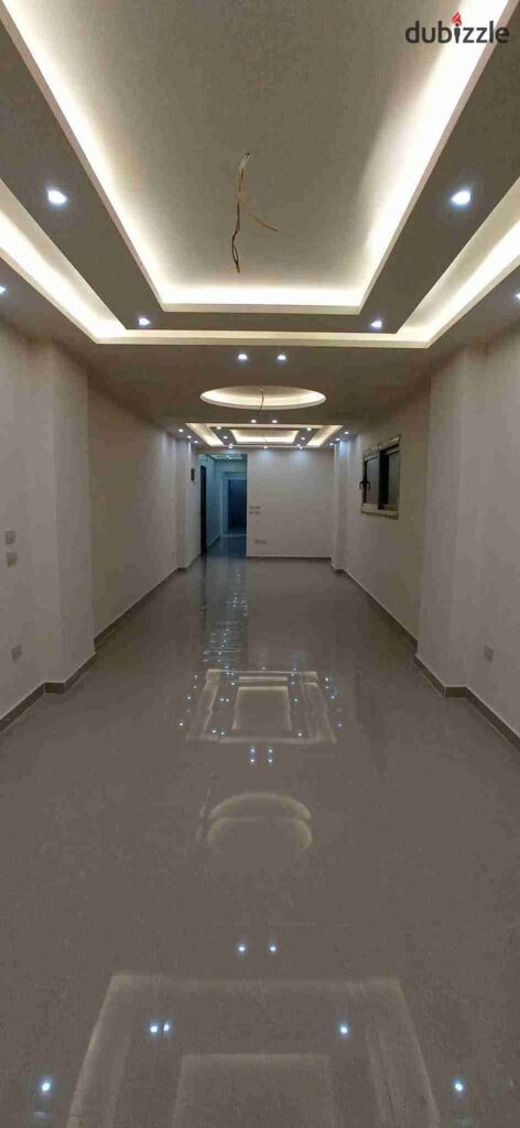 شقة للبيع بأرقى مواقع ميامى خطوات من جمال عبد الناصر والعيسوى لمحبي الإستثمار والسكن راقى والخصوصيه 0