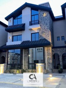 17,900,000 ج.م فيلا للبيع استلام فوري في التجمع الخامس قلب الجولدن اسكوير بسعر الكاش او ادفع مقدم 30% واقساط متساويه في ذا مارك قريب من الجامعه الامريكيه The MarQ