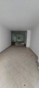 للايجار مكتب دور ارضى مرخص تجارى مساحة 120 م مدينة نصر امتداد مكرم عبيد خلف السراج مول 25,000 ج.م