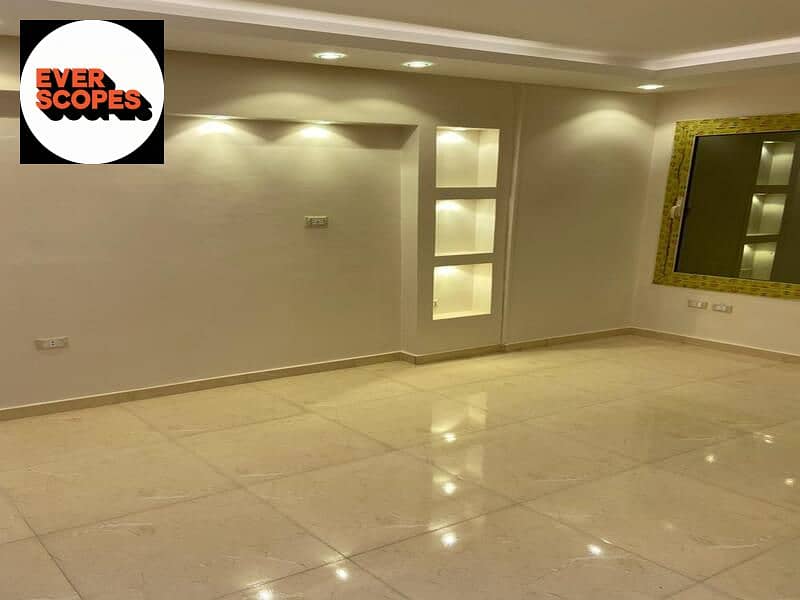 شقة للبيع تشطيب كامل اميز لوكيشن في العاصمة الادارية الجديدة امام البرج الايقوني 0