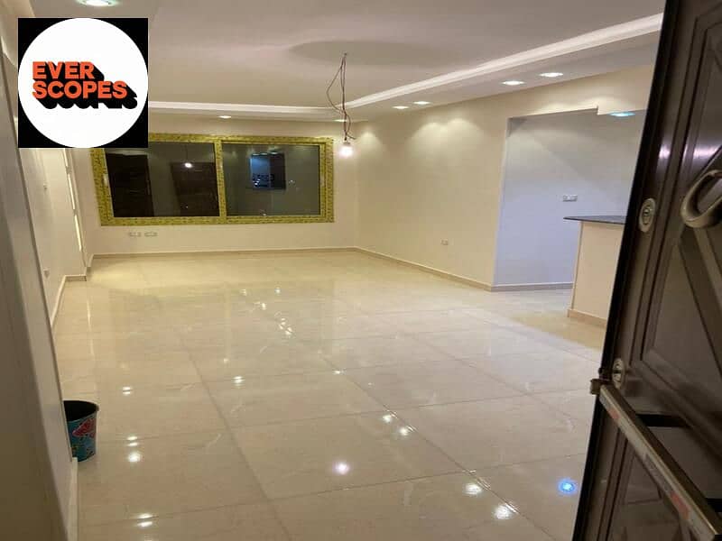 شقة للبيع تشطيب كامل اميز لوكيشن في العاصمة الادارية الجديدة امام البرج الايقوني 0