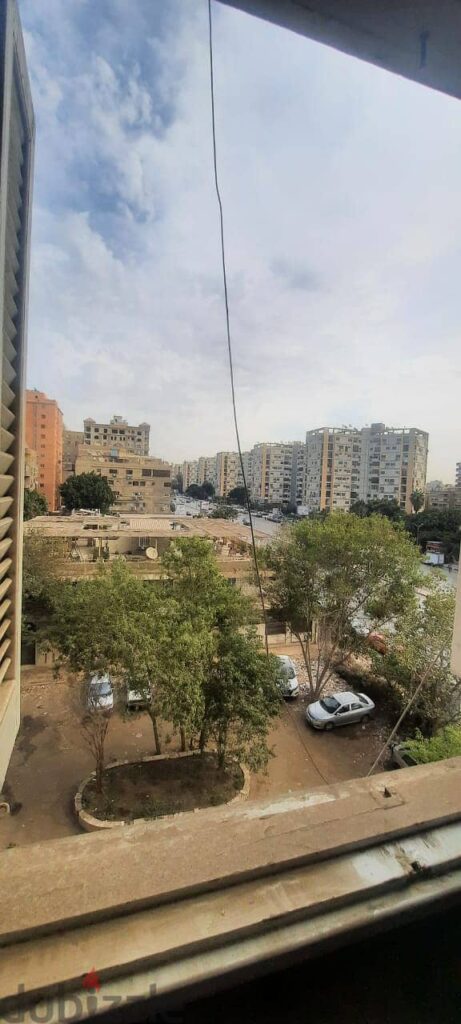 مكتب 450 م على شارع على امين يصلح لكافه الاغراض 0