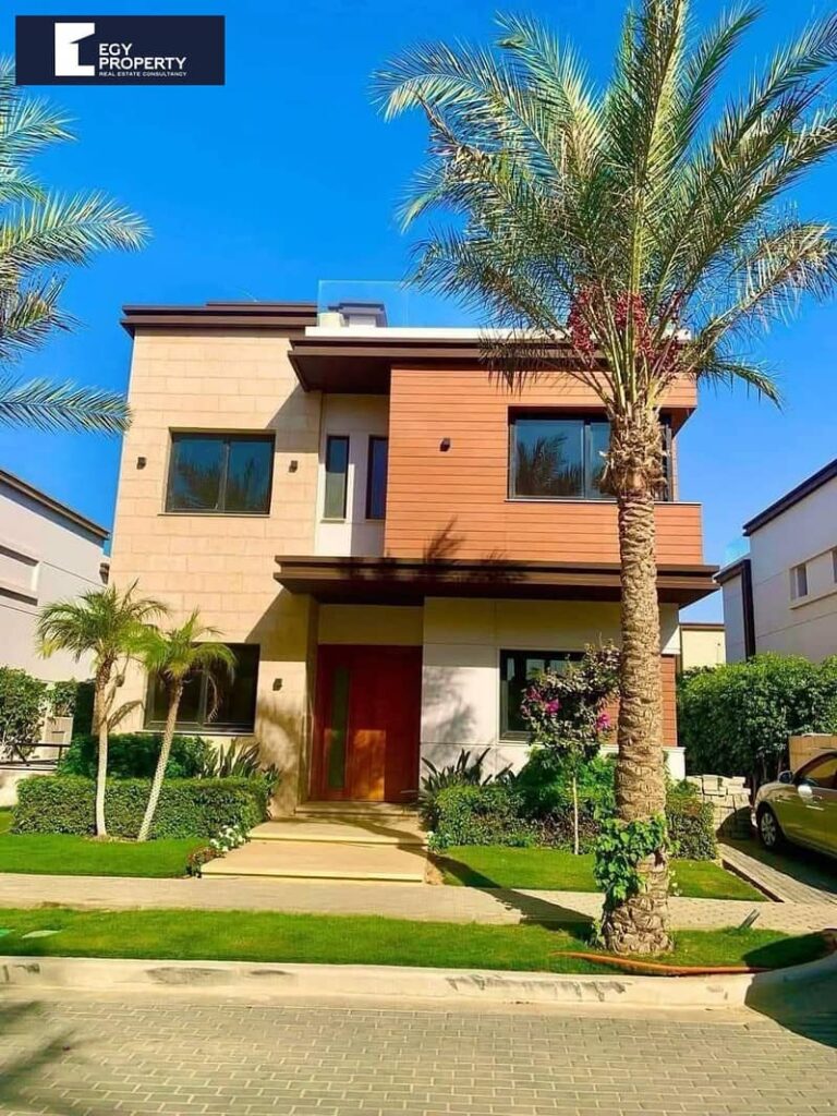 بموقع خيالي فيلا فاخرة باطلالة رائعة للبيع في كمبوند ازار التجمع - القاهرة الجديدة 0