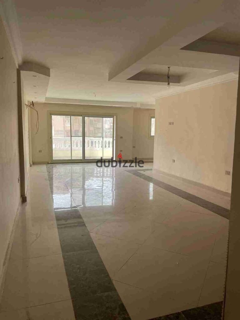 اجمل شقه ٢٢٠م للايجار بالمطبخ 0