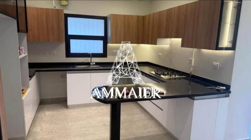 شقة للإيجار في كورتيارد بفرلي هيلز  Courtyard Beverly Hills 0