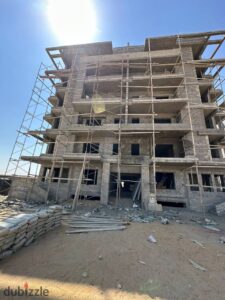 شقة 200م للبيع بجانب كمبوند كايرو جيت وكمبوند اعمار بتسهيلات في السداد تصل الى 48 شهر 5,800,000 ج.م