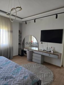 بنتهاوس للايجار مفروش داخل كمبوند اكتوبر بلازا سوديك فرش فندقي موقع مميز جدا 55,000 ج.م