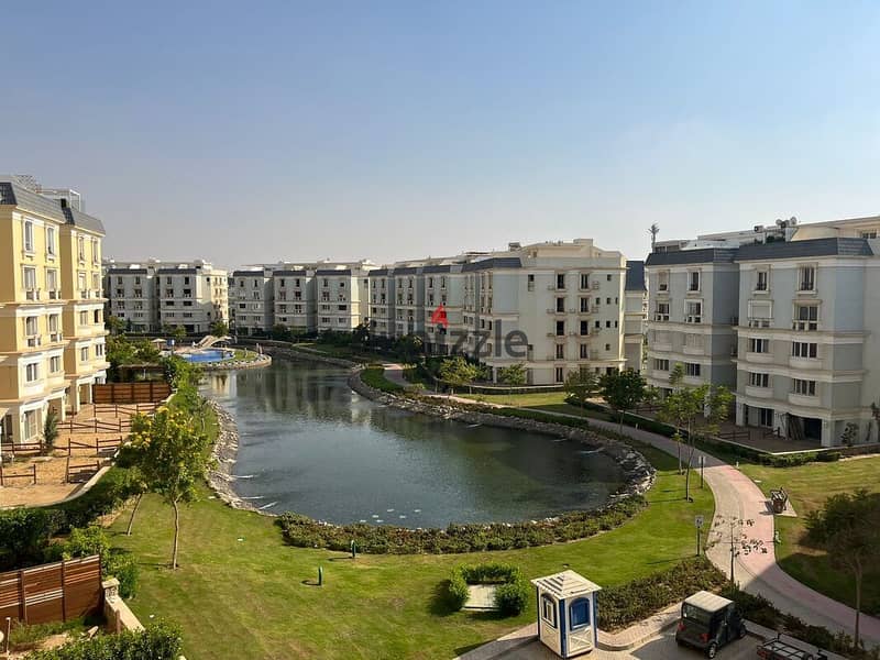 شقة للبيع في ماونتن فيو هايد بارك 0