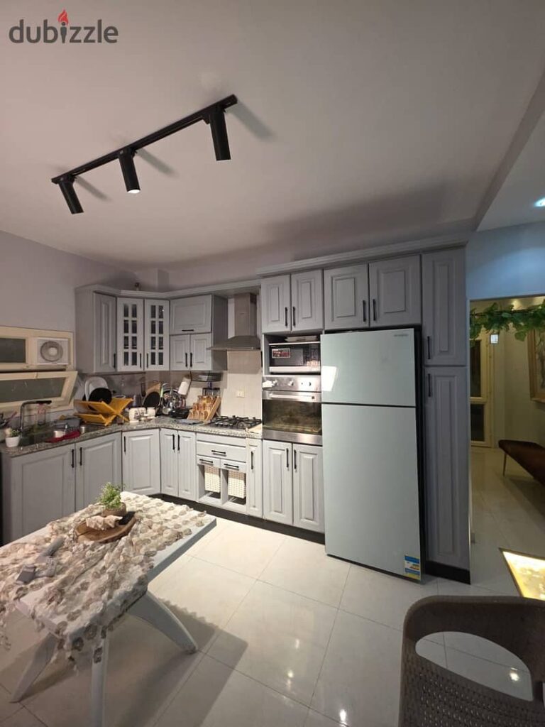 شقه 260م بالحي الثاني العبور | غير مجروح 0